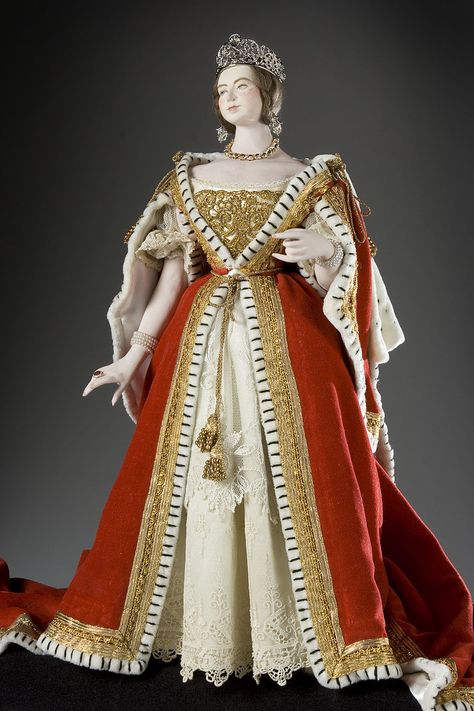 Queen Victoria in coronation dress by George Stuart Queen Victoria Dress, Coronation Gown, Foral Dress, Coronation Robes, Queen Victoria Prince Albert, Coronation Dress, Royal Clothes, Victoria Prince, Historical Clothes