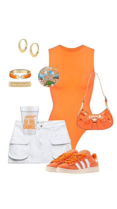 university of tenesee gameday🧡 Auburn Gameday Outfit, Clemson Gameday Outfit, Clemson Outfits, College Tailgate Outfit, Gameday Fashion, College Gameday Outfits, Tailgate Outfit, University Outfit, College Game Days