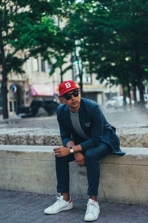 Inspired by the recent NFL Draft, I decided to step out in a casual  quasi-suit getup with a sporty edge.  I've become quite enamored with Ebbets Field Flannels vintage baseball  caps, and this one might just be my favorite. Its bright red color and bold  block 'B' contrasts the rest of this ou Baseball Cap Mens Style, Ebbets Field Hat Outfit, Red Cap Outfit Men, Men In Baseball Caps, Red Hat Outfit Men, Casual Red Fitted Hat, Red Snapback Hat For Streetwear And Baseball Season, Baseball Hat Outfit Men, Red Retro Fitted Hat For Baseball Season