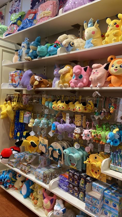 Plushies Pokemon, Pokémon Plushies, Pokemon Shop, Pokemon Plushies, Pokemon Room, Pokemon Merchandise, Pokémon Stuff, Pokemon Gifts, Pokemon Birthday