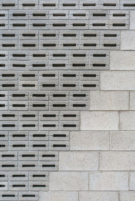 Gallery of The Masonry House / stpmj - 6 Pagar Modern, Breeze Block Wall, Concrete Block Walls, Cement Blocks, Roof Shapes, Concrete Architecture, Brick Block, Brick Architecture, Suwon