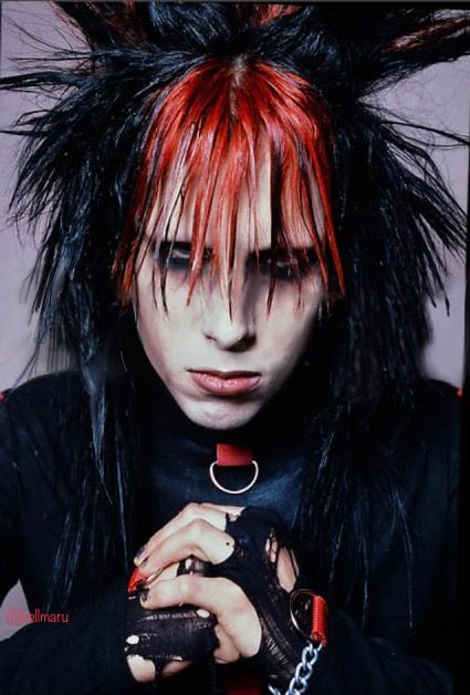 Mall Goth Hair, Metal Outfit, Goth Guys, Emo Men, Horror Punk, Goth Hair, Mall Goth, Music Bands