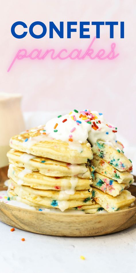 Confetti Pancakes - Simply Made Recipes Pancake Icing Recipe, Confetti Pancakes, Homemade Pancake Batter, Birthday Cake Pancakes, Funfetti Pancakes, Birthday Pancakes, Easy Homemade Pancakes, Christmas Pancakes, Cake Pancakes