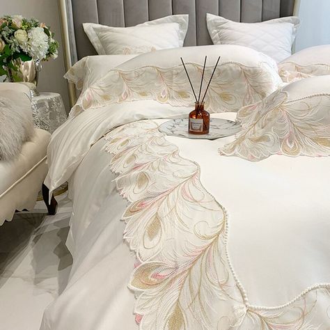 Luxury Bedding Sets Glamour, Luxury Bedding Sets Romantic, Covered Bed, Draps Design, White Quilt Cover, Bed Cover Design, Ruffle Duvet Cover, Designer Bed Sheets, Cotton Bedding Set