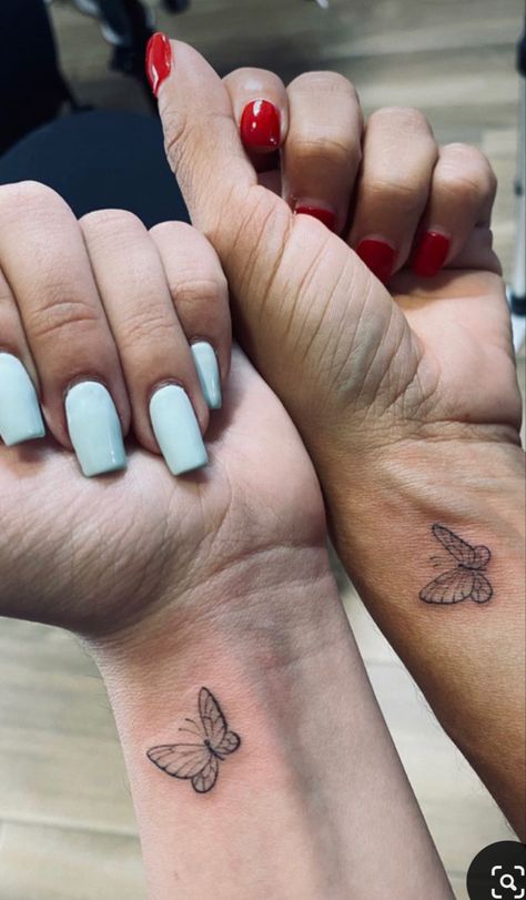 Cute Matching Tattoos With Mom, Mom And Daughter Tattoos Matching Butterfly, Butterfly Mom And Daughter Tattoo, Small Butterfly Tattoo Matching, Connecting Butterfly Tattoo, Matching Tattoos Mother Daughter Butterfly, Small Matching Tattoos Mom And Daughter Butterfly, Matching Heart Tattoos Mother Daughters, Butterfly Tattoo Friends