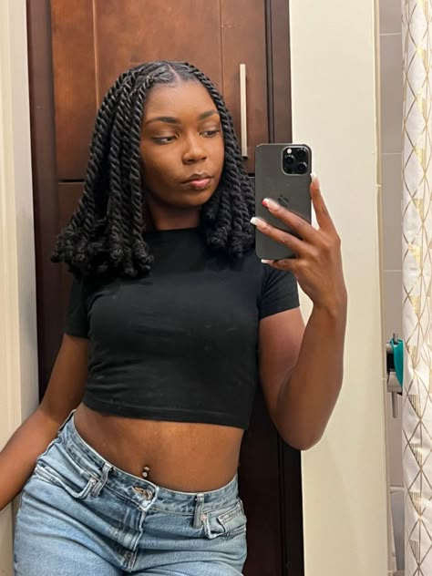 Short Twist Black Women, Cornrow Updo Hairstyles, Natural Braided Hairstyles, Hair Extensions For Short Hair, Short Box Braids Hairstyles, Twist Braid Hairstyles, Box Braids Hairstyles For Black Women, Quick Braided Hairstyles, Dreadlock Styles