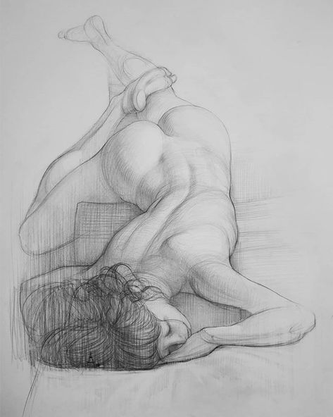 Woman Laying, Body Image Art, Nude Artwork, Human Figure Drawing, Anatomy Sketches, Female Art Painting, Figure Sketching, Anatomy Drawing, Body Drawing