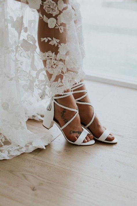 low block heel wedding sandals with braided lacing up and tassels bring a light boho feel effortlessly and in a chic way Boho Wedding Shoes, Edgy Bridal, Unique Bridal Jewelry, Wedding Shoes Low Heel, Perfect Wedding Shoes, Barefoot Sandal, Boho Shoes, Wedding Shoes Bride, Bohemian Bridal