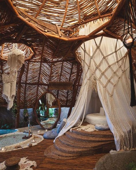 Bamboo Hut, Sunday Plans, Sunday Planning, Earthship Home, Cob House, Boho House, Earthship, Island Home, Dream House Interior