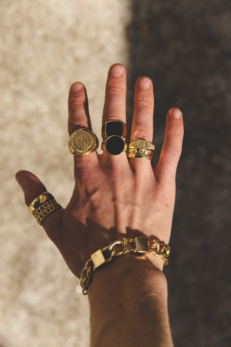 Ring Accessories Aesthetic, Gold Mens Jewelry, Gold Jewelry Aesthetic Men, Gold Rings Men, Men Gold Jewelry, Gold Jewelry Men, Man Jewelry, Grunge Jewelry, Mens Rings Fashion