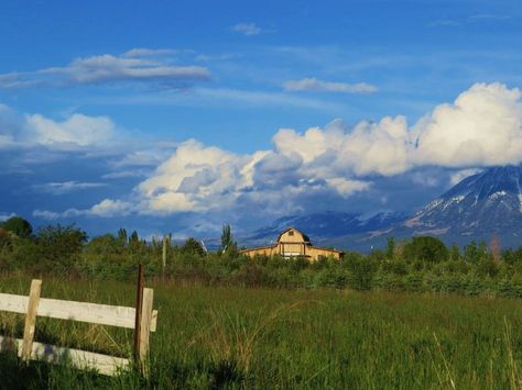 Hotchkiss, Colorado Mountain Range, Colorado, Natural Landmarks