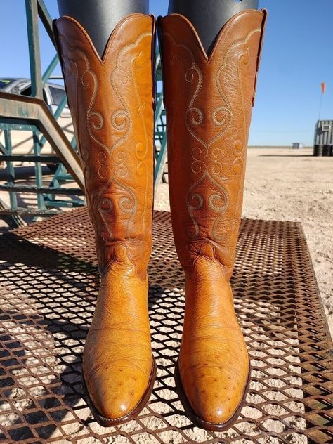 Cowboy boots men outfit