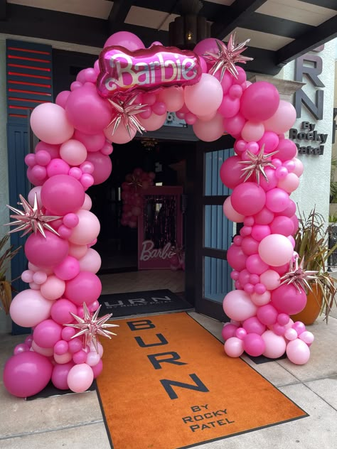 Barbie Birthday Party Balloon Arch, Barbie Pink Balloon Garland, Barbie Theme Balloon Decoration, Barbie Birthday Party Backdrops, Barbie Birthday Balloon Garland, Barbie Party Balloons, Barbie Balloon Decor, Barbie Door Decoration, Barbie Dance Party