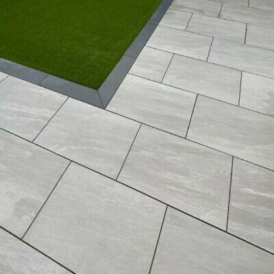 Garden Slabs, Paving Tiles, Patio Paving, Paving Ideas, Porcelain Paving, Outdoor Paving, Paving Design, Patio Slabs, Grey Patio