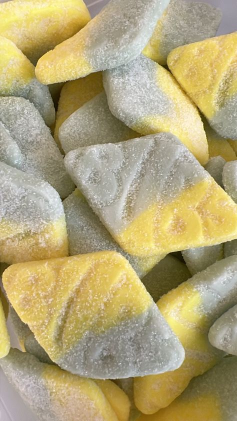 100g bubs sour foam tutti frutti sweets!  These large sour foam diamond shaped candies are a real mouthful and full of flavour! They are also gelatine free suitable for vegans and halal. Sour Sweets, Sour Fruits, Bubs Foam Candy, Swedish Candy, Sour Gummies Aesthetic, Sour Gummies, Sour Gummy Worms Aesthetic, Sour Squeeze Candy, Uk Sweets