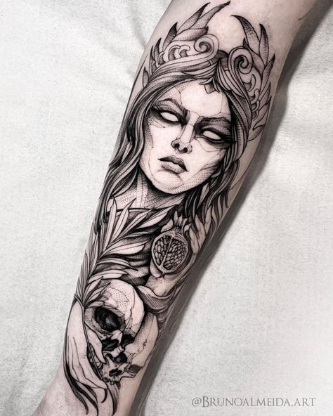 Athena Tattoos, Greek Goddess Tattoo, Artemis Tattoo, Tattoo Ideas For Females, Athena Tattoo, Female Warrior Tattoo, Greek Mythology Tattoos, Clever Tattoos, Tattoo Inspiration Men