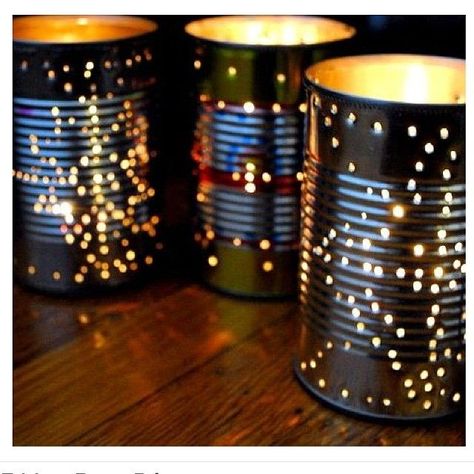 Tin Can Lights, Can Lanterns, Tin Can Lanterns, Recycled Tin Cans, Indoor Camping, Diy Outdoor Lighting, Bonfire Party, Deco Champetre, Camping Birthday Party