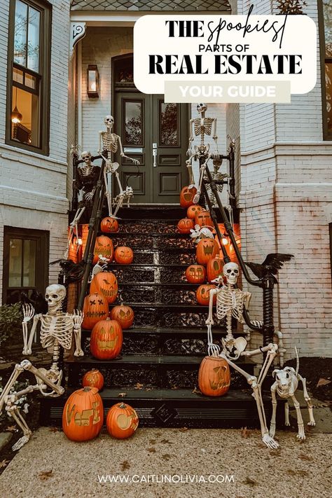 This lays out all the common challenges in a buying a house, and how to overcome your real estate buying fears. Homebuying doesn't have to be complicated! Halloween Party Backdrop, Diy Halloween Witch, Dekorasi Halloween, Haunted Halloween, Halloween Front Porch, Spooky Halloween Decorations, Scary Costumes, Halloween Scene, Halloween Porch