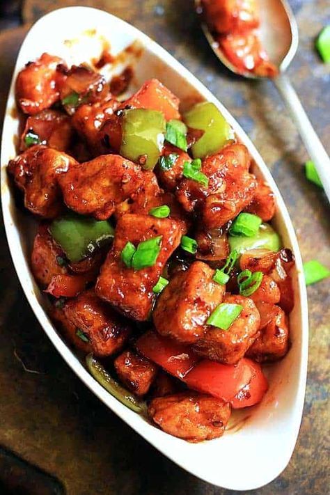 Chilli Paneer Recipe (Restaurant Style) | Cook Click N Devour!!! Chili Paneer Recipe, Quick Indian Snacks, Paneer Gravy Recipe, Chili Paneer, Green Chilli Sauce, Chilli Paneer, Chilli Recipes, Paneer Recipes, Spicy Chili