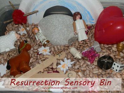 Sensory Bins for Sunday School – The Ministry Mama Lions Den Craft, Easter Bible Crafts, Daniel And The Lions Den, Sabbath Activities, Plastic Swimming Pool, Toddler Sensory Bins, Preschool Sensory, Easter Lessons, Daniel And The Lions