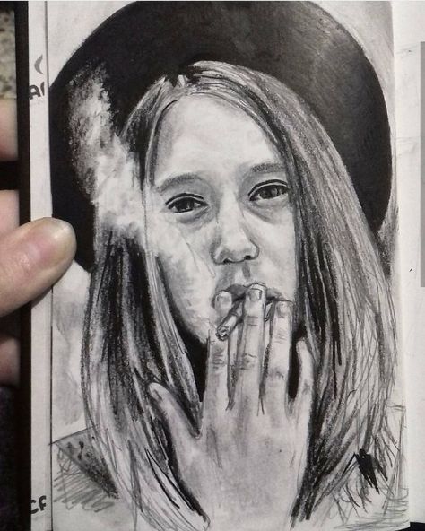 Story Sketch, Violet Ahs, Tate And Violet, Horror Story, American Horror, Horror Stories, American Horror Story, Violet, Sketch