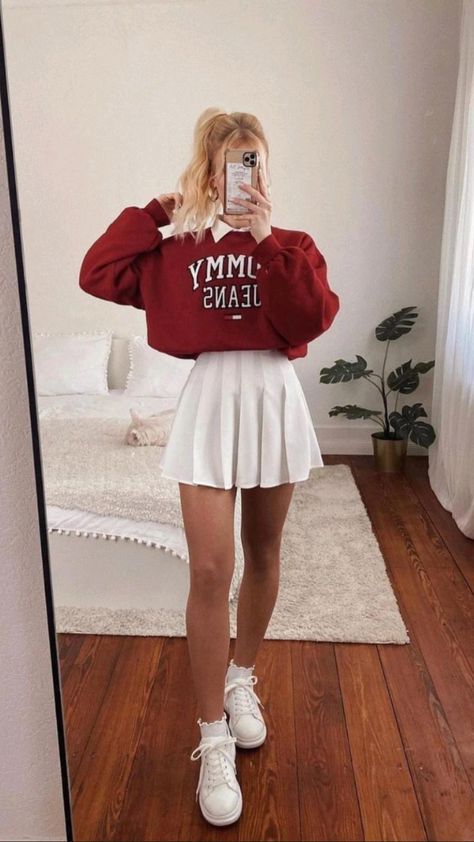 Rock Outfit, Swaggy Outfits, Really Cute Outfits, Girls Fashion Clothes, Teenage Fashion Outfits, Instagram Foto, Teen Fashion Outfits, Preppy Outfits, Looks Vintage