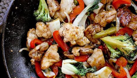 Low Carb Crock Pot, Chicken Stir Fry Recipe, Dinner Low Carb, Stir Fry Chicken, Low Carb Crock Pot Recipes, Chicken Skewer Recipe, Flexitarian Diet, Stir Fry Recipes Chicken, Fry Chicken