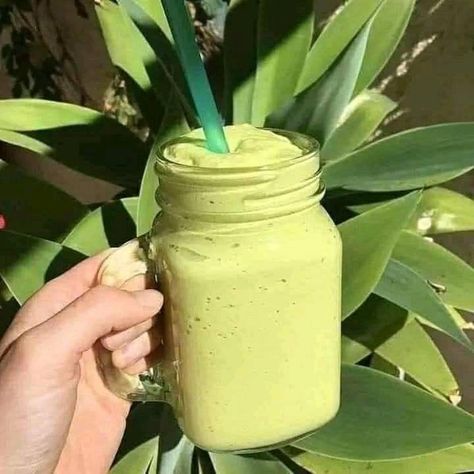 Shake Aesthetic, Avocado Shake, Super Healthy Smoothies, Avocado Juice, Simple Birthday Decorations, Avocado Smoothie, Food Quotes, Baby Shower Food, Vegan Dinner Recipes