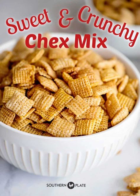 Sweet Chex Mix Recipe, Chex Mix Ingredients, Chex Mix Recipes Sweet, Sweet Chex Mix, Sweet Chex, Easy Homemade Snacks, Chex Mix Recipe, Chex Mix Recipes, Snack Mix Recipes