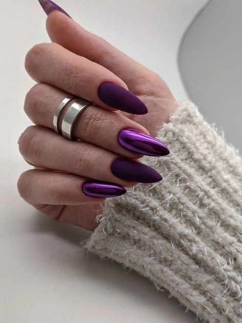 Violet Chrome Nails, Violet Nails Designs, Violet Nail Art, Maleficent Nails, Nails Violet, Dark Purple Nails, Violet Nails, Harry Styles Nails, Purple Nail Art