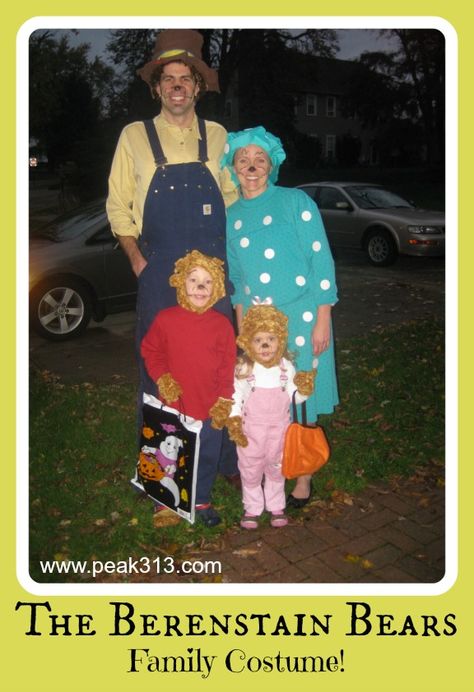 The Berenstein Bears Family DIY Costume | peak313.com Mom Halloween Costumes, Creative Halloween Costumes Diy, The Berenstain Bears, Mom Costumes, Quick Halloween Costumes, Unicorn Halloween Costume, Halloween Costumes For Work, Easy Diy Costumes, Bear Halloween