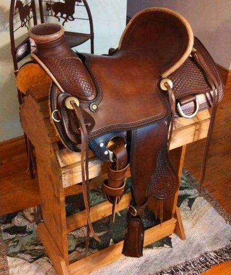 Kydaho Rancher | Allegany Mountain Saddlery Horn Bag, Wade Saddles, Custom Saddle, Saddle Fitting, Western Saddles, Cowboy Gear, Western Horse Tack, Cattle Ranching, Saddle Cover