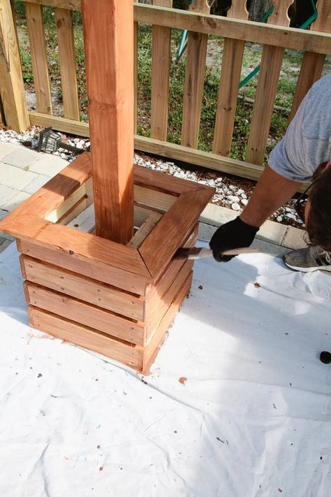 DIY Outdoor Planter Box for Hanging String Lighting - Fresh Mommy Blog Outdoor Planter Box, Diy Hanging Light, Diy Planters Outdoor, Outdoor Planter Boxes, String Lighting, Backyard Plan, Diy Planter Box, Hanging Lighting, Wooden Planter