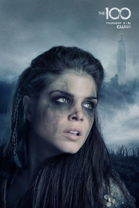 Marie Avgeropoulos as (Octavia) #The100 Octavia Blake, Marie Avgeropoulos, Season 3, A Woman, The 100, Makeup, Hair, Blue, Black