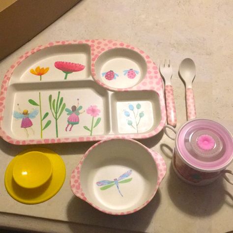 Bamboo Fibre Kids Set New In Box | Color: Pink | Size: Os Bamboo Table Runner, Kids Plates Set, Kids Plate, Bamboo Placemats, Coconut Bowls, Space Food, Kids Dishes, Bamboo Cups, Bamboo Utensils