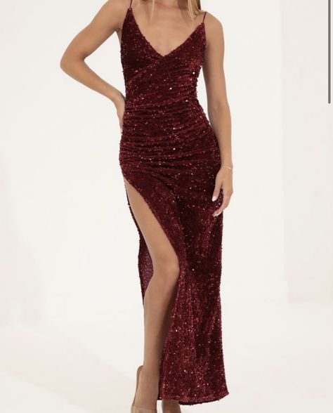 Red Sparkly Formal Dress, Dresses Fame Dr, Sparkly Formal Dress, Matric Dress, Prom Dresses Sparkly, Prom 2023, Prom 2024, Cute Prom Dresses, Well Dressed