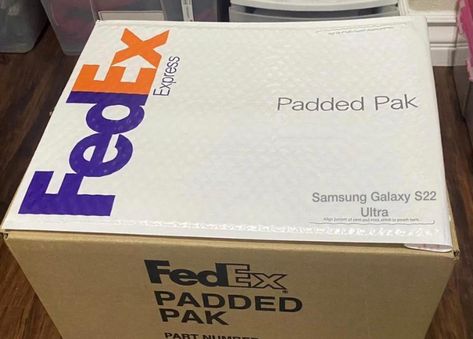 Fedex Package Delivery Proof, Fedex Accident Proof, Fedex Package Proof, Fedex Delivery Package, Fedex Package, Frederick Smith, Fridge Photos, Airplane Landing, Fake Ft Call