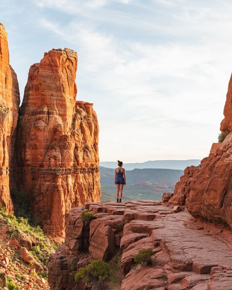 From one of my favourite hikes in Sedona 📍 Cathedral Rock #sedona #visitarizona #roadtripusa #hikemore #sunsethike Sedona Trails Hiking, Sliding Rock Sedona, Sedona Spiritual, Sedona Vortex Hikes, Sedona Hikes, Visit Arizona, Sedona, Road Trip Usa, Hiking