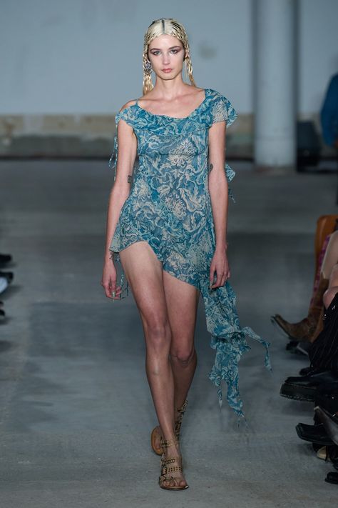 2020s Fashion, Spring 2023 Ready To Wear, 2023 Ready To Wear Collection, Cute Short Dresses, 2023 Ready To Wear, Womenswear Fashion, Copenhagen Fashion Week, Jimmy Kimmel, Print Trends