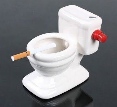 Kick & Click --- NOVELTY GIFTS & Creative Furnishings EXPRESS: Novelty Gift for Cigarette Lovers - Funny Toilet Ashtray Funny Ashtray, Ash Ash, Coil Pottery, Clay Crafts Air Dry, Vintage Ashtray, Ash Tray, Flush Toilet, Ceramics Pottery Art, Clay Art Projects