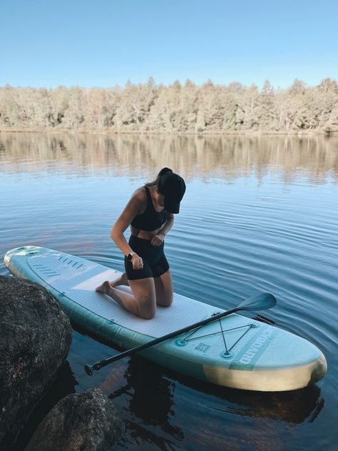 Paddle Boarding Outfit, Tiktok Aesthetic, Paddle Board, Summer Pictures, Ocean Life, Paddle Boarding, Surfboard, Photo Ideas, Lake