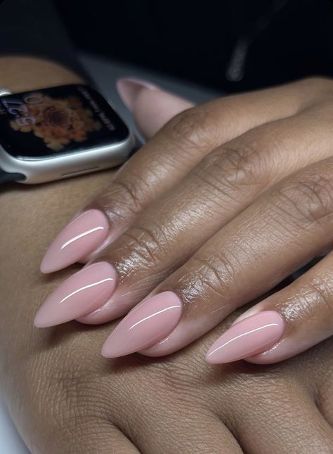 Gel Nail Polish On Natural Nails, Acrylic Overlay Nails Almond, Overlay Almond Nails, Nails 2024 Black Women, Natural Acrylic Nails Almond, Nails 2024 Almond, Mail Styles, Nail Almond Ideas, Short Nude Almond Nails