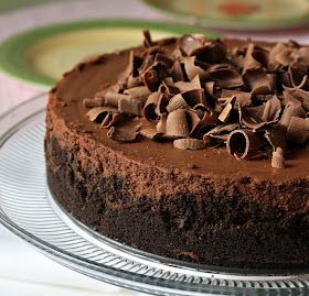 Espresso Mascarpone, Espresso Cheesecake, Mascarpone Cake, Baking Journal, Chocolate Cheesecake Recipes, Chocolate Espresso, Triple Chocolate, Chocolate Shavings, Chocolate Cheesecake