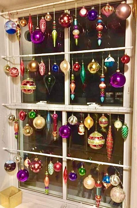 Secular Christmas, Kitschy Christmas, Pretty Christmas Decorations, Bells Christmas, Tacky Christmas, Rainbows Christmas, Christmas Window Decorations, Christmas Interiors, Christmas Memories