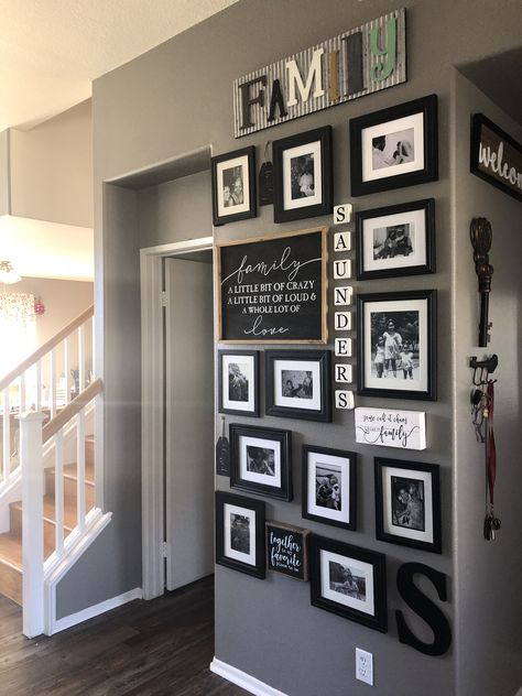 Living Room Photo Wall Ideas Farmhouse, New Home Wall Decor, Wall With Family Photos, Living Room Wall Decor Mirror, Gallery Wall Inspiration Hallway, Vertical Photo Wall, Family Collage Wall Ideas Living Room, Picture Collage Frame Ideas, Pictures Frames Ideas For Wall