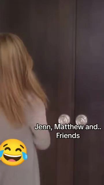 Rotea Kharlanie on Instagram: "#MatthewPerry #funnyreels #JenniferAniston #EllenShow #Friends #ChandlerBing #JustForlaughs #FriendsShow" Funniest Friends Episodes, Friends Best Moments, Friends Scenes, Jenifer Aniston, Friends (tv Series), Friends Episodes, Friends Poster, Friends Cast, Friends Moments