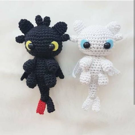 Toothless Dragon Crochet Plush, How to Train Your Dragon, Night Fury, Light Fury, ToothlessToy, Httyd Crochet toys patterns free amigurumi #crochettoyspatternsfreeamigurumi #crochet #crochettoy #crochetpattern #crochetpatterns 1.202 Crochet Toothless Dragon, Toothless Crochet Pattern Free Amigurumi, Httyd Crochet Pattern, Crochet Night Fury, Light Fury Crochet Pattern, Cute Crochet Plush Ideas, Toothless Free Crochet Pattern, Httyd Crochet Pattern Free, How To Train Your Dragon Gift Ideas