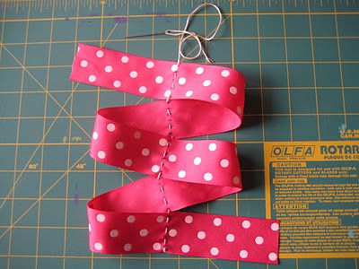 Hair Bow Instructions, Girls Hair Bows Diy, Hair Bows Diy, Pinwheel Bow, Hair Bow Tutorial, Bows Diy Ribbon, Diy Bows, Bow Ideas, Bow Headband Hairstyles