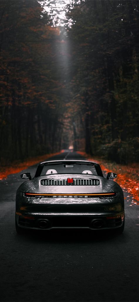 Under Armour Wallpaper, Porsche Cabriolet, Cool Car Backgrounds, Porsche Gt2 Rs, Car Iphone Wallpaper, Car Backgrounds, Porsche 930, Porsche Classic, Porsche 993