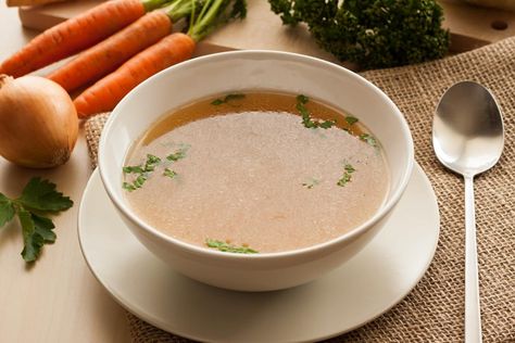 Natural and Organic High Protein Clear Liquid Diet Options for Colonoscopy or Surgery - Burnt Apple Clear Broth Soups, Liquid Soup, Liquid Diet Recipes, Clear Liquid Diet, Bone Broth Benefits, Breakfast Low Carb, Bone Broth Recipe, Overnight Oat, Clear Liquids